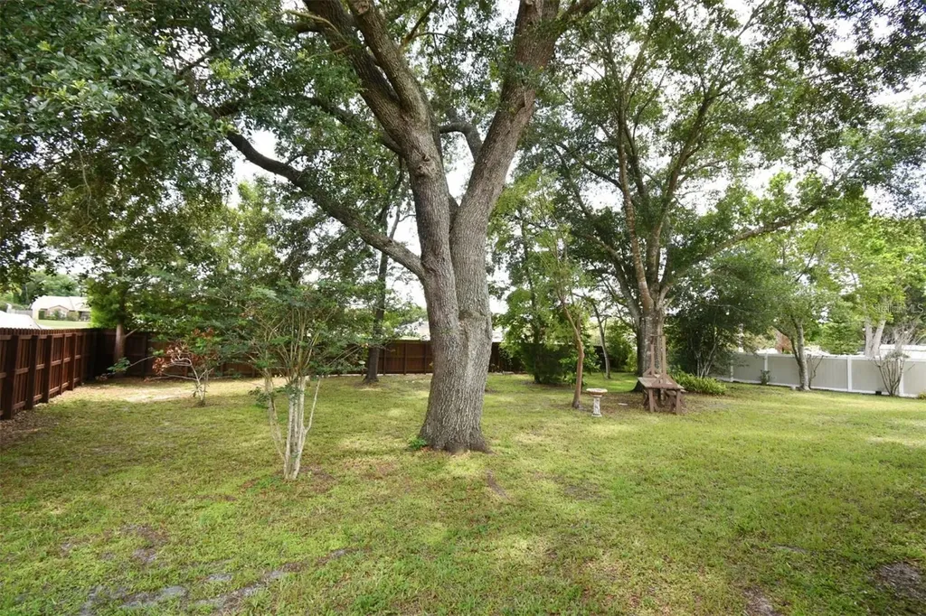 26 Canter Club Court Debary FL 32713