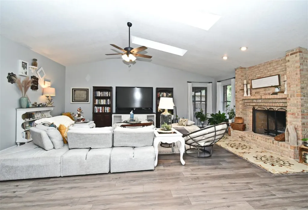 26 Canter Club Court Debary FL 32713