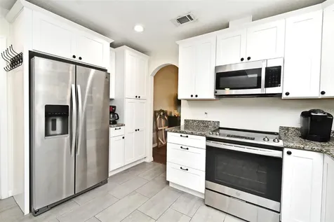 26 Canter Club Court Debary FL 32713