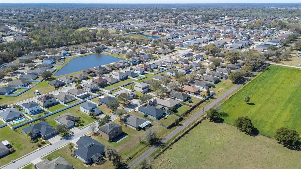 2439 Hamlet Circle Lakeland FL 33810