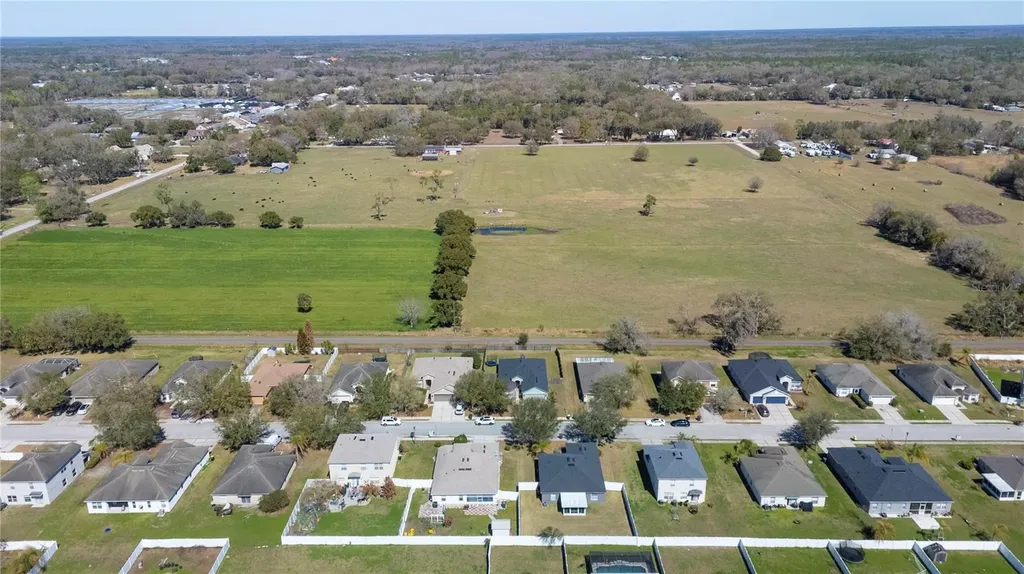 2439 Hamlet Circle Lakeland FL 33810