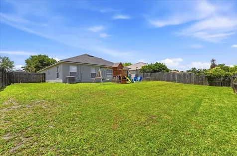 2439 Hamlet Circle Lakeland FL 33810