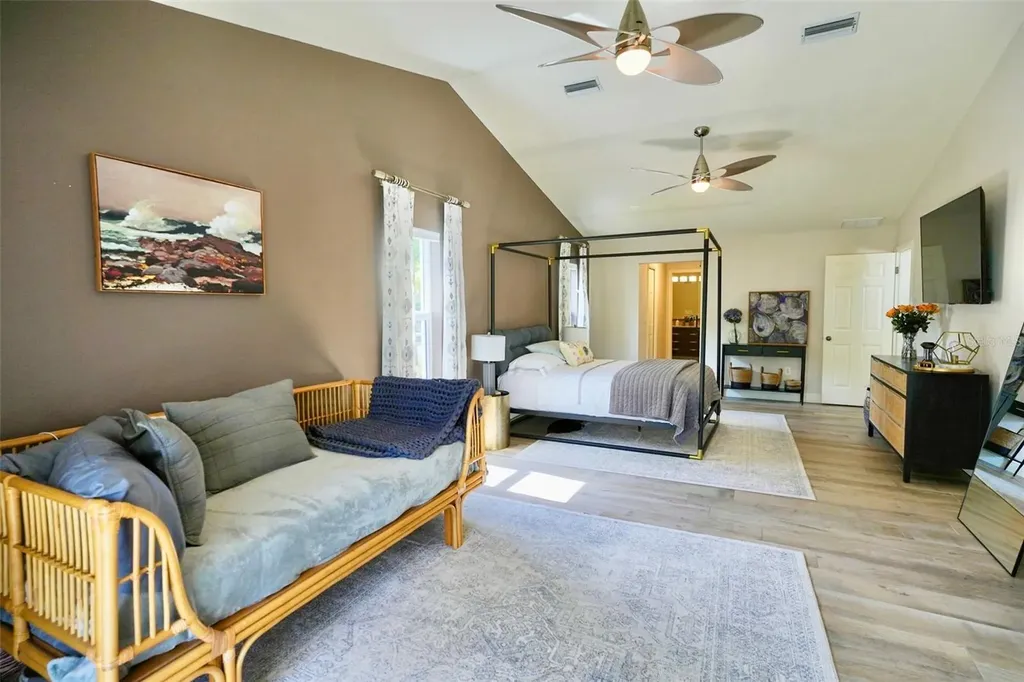 4717 E Trails Drive Sarasota FL 34232