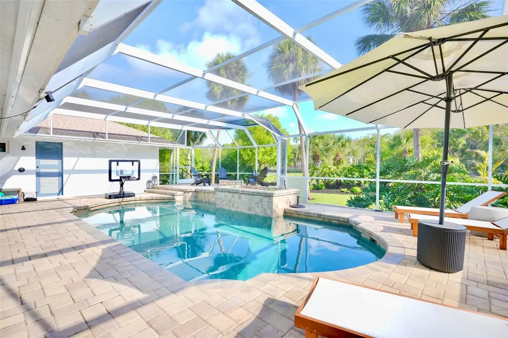 4717 E Trails Drive Sarasota FL 34232