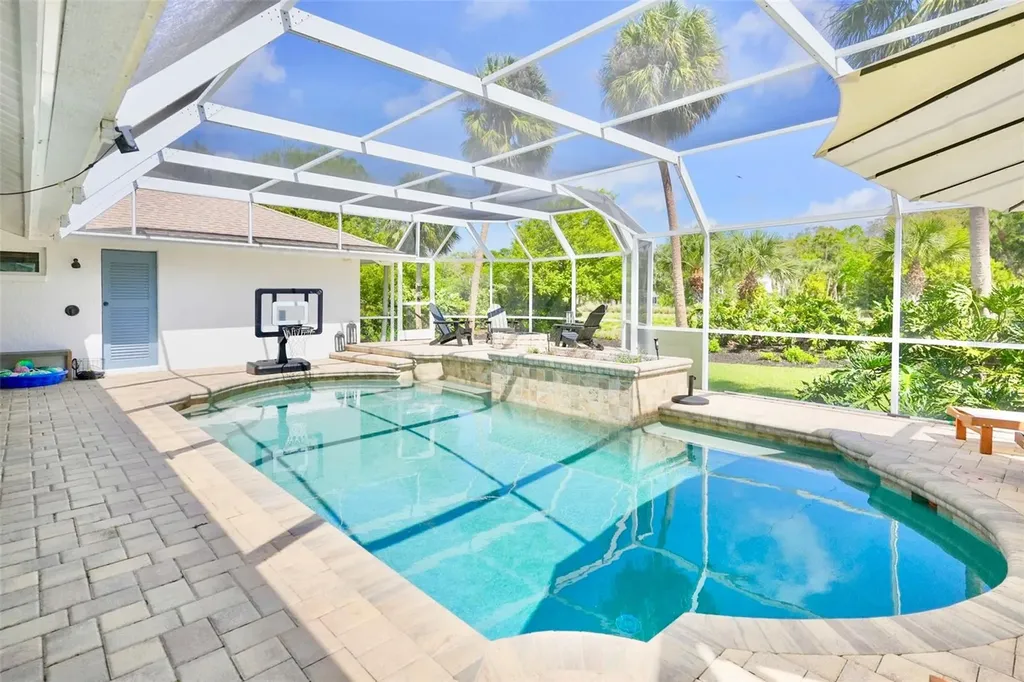 4717 E Trails Drive Sarasota FL 34232