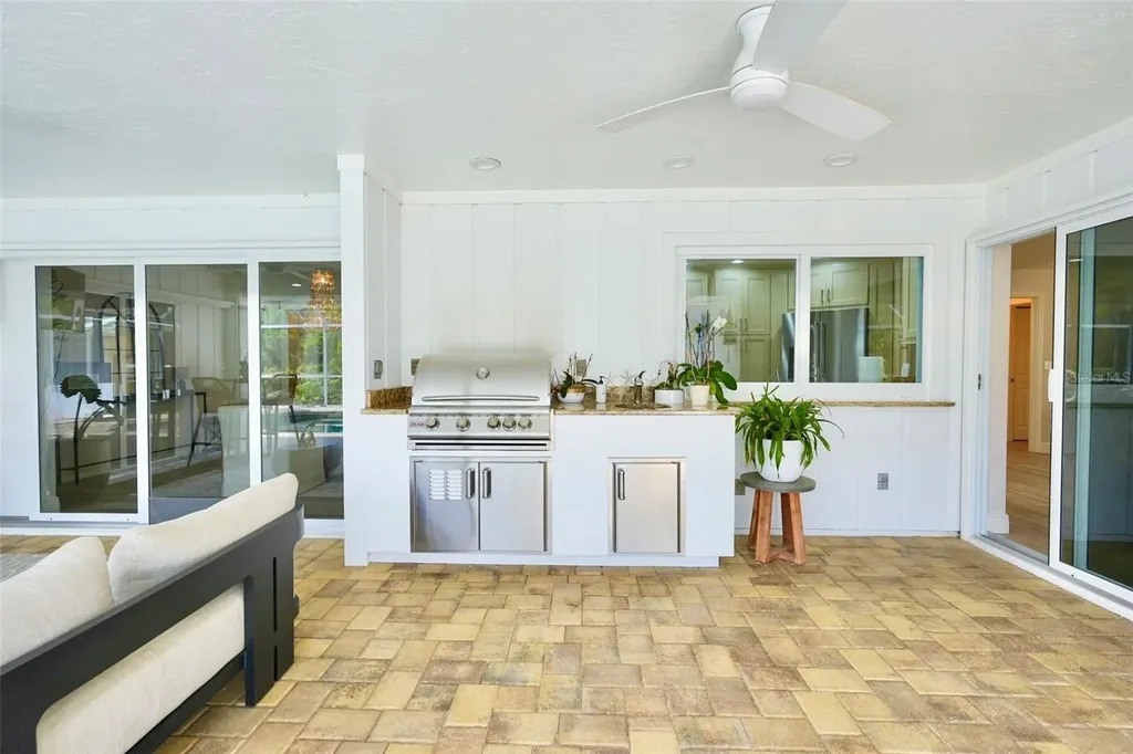 4717 E Trails Drive Sarasota FL 34232