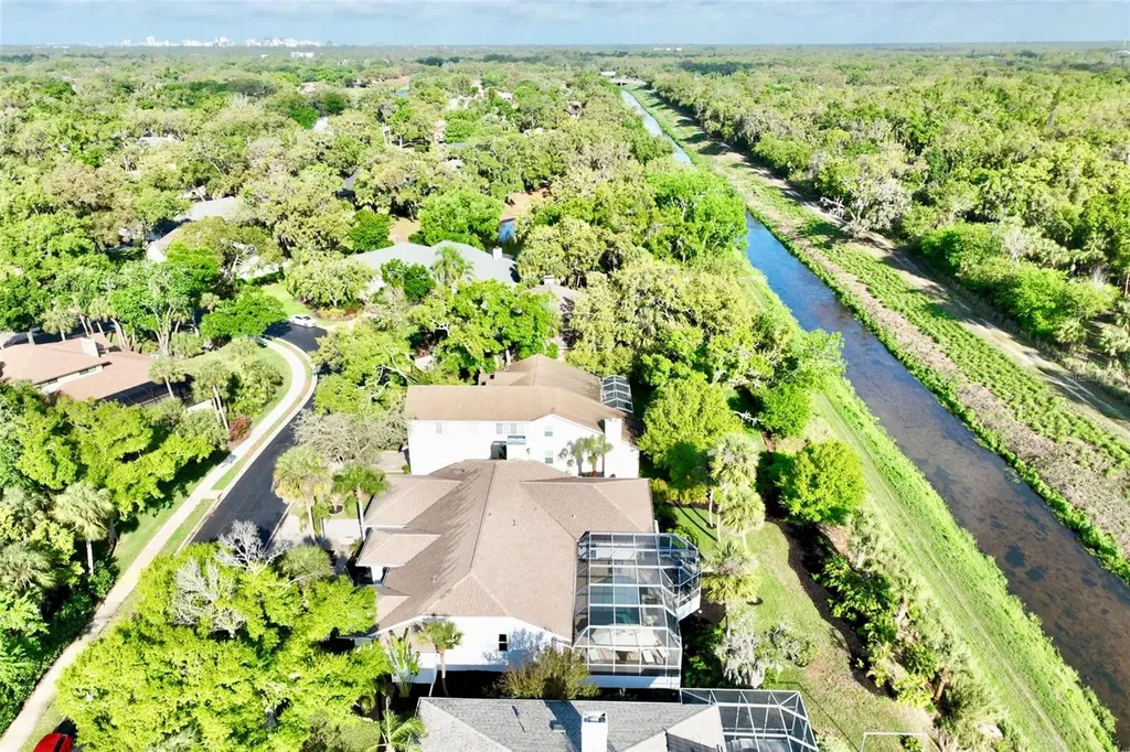 4717 E Trails Drive Sarasota FL 34232