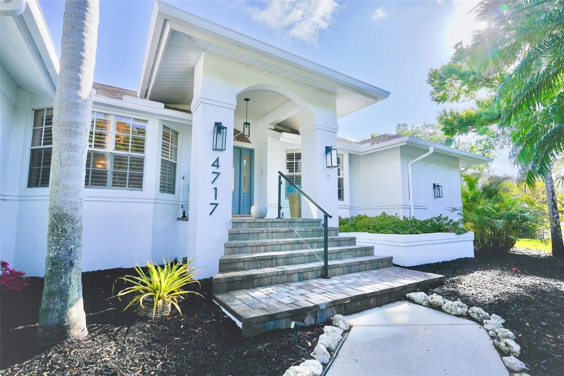 4717 E Trails Drive Sarasota FL 34232