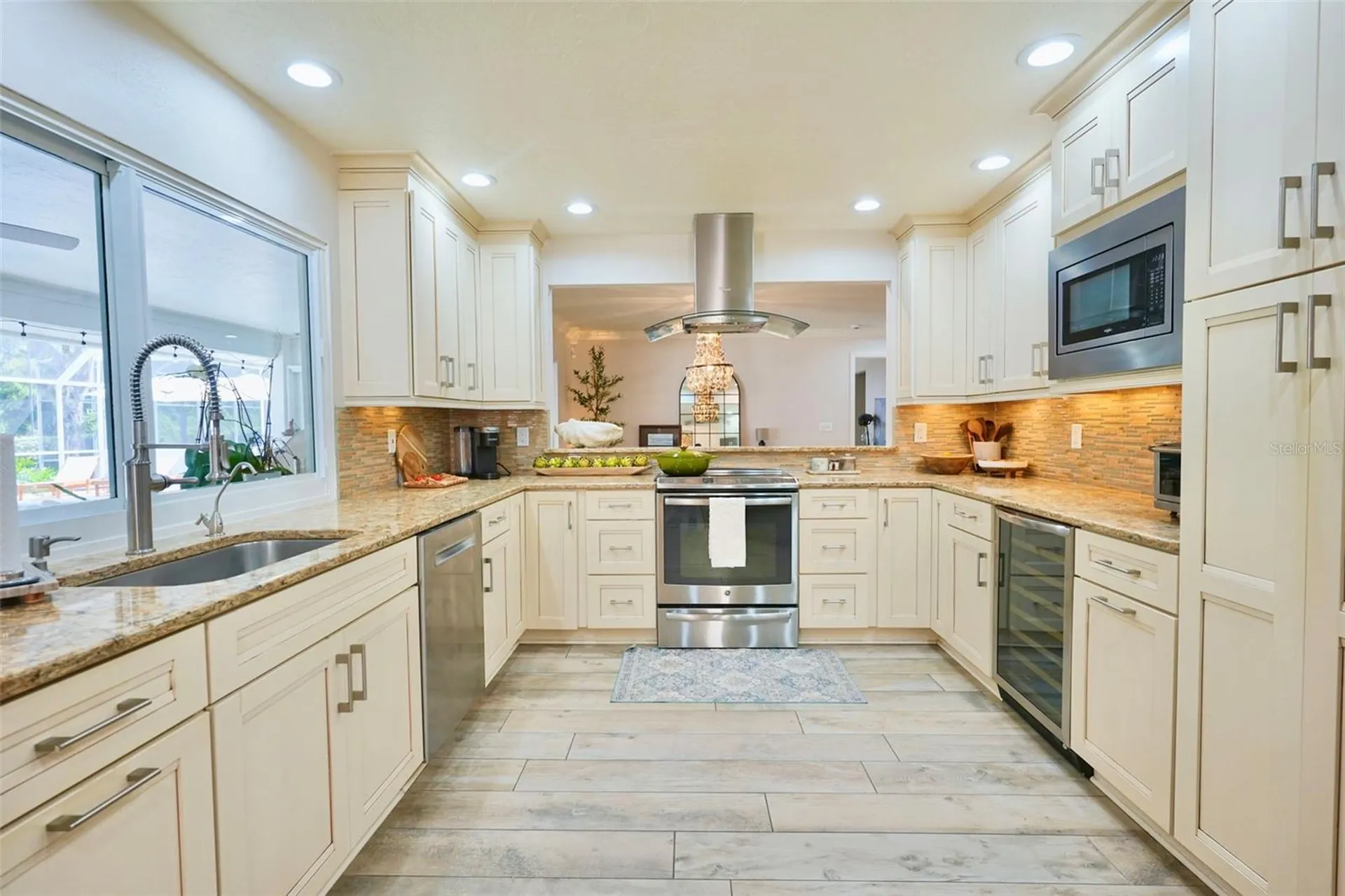 4717 E Trails Drive Sarasota FL 34232
