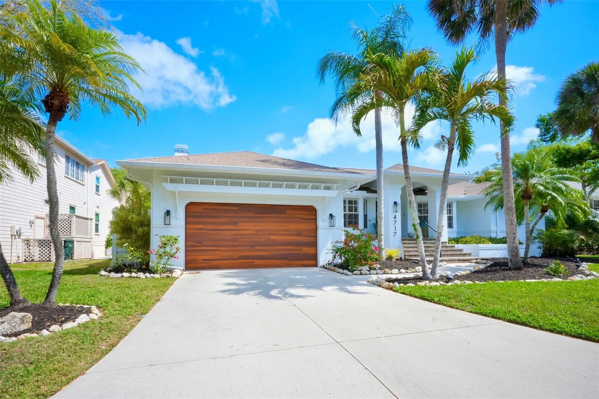 4717 E Trails Drive Sarasota FL 34232