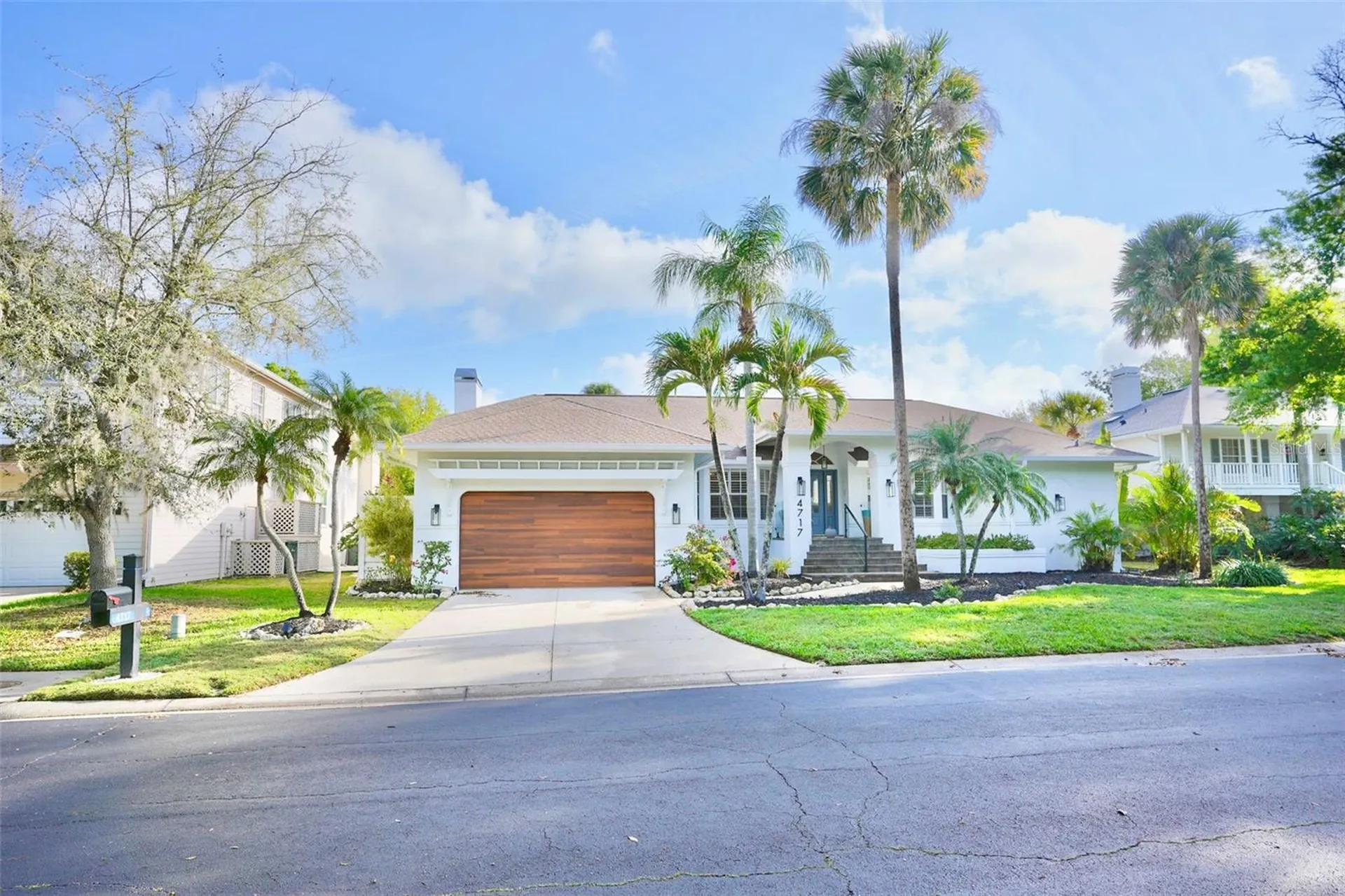 4717 E Trails Drive Sarasota FL 34232