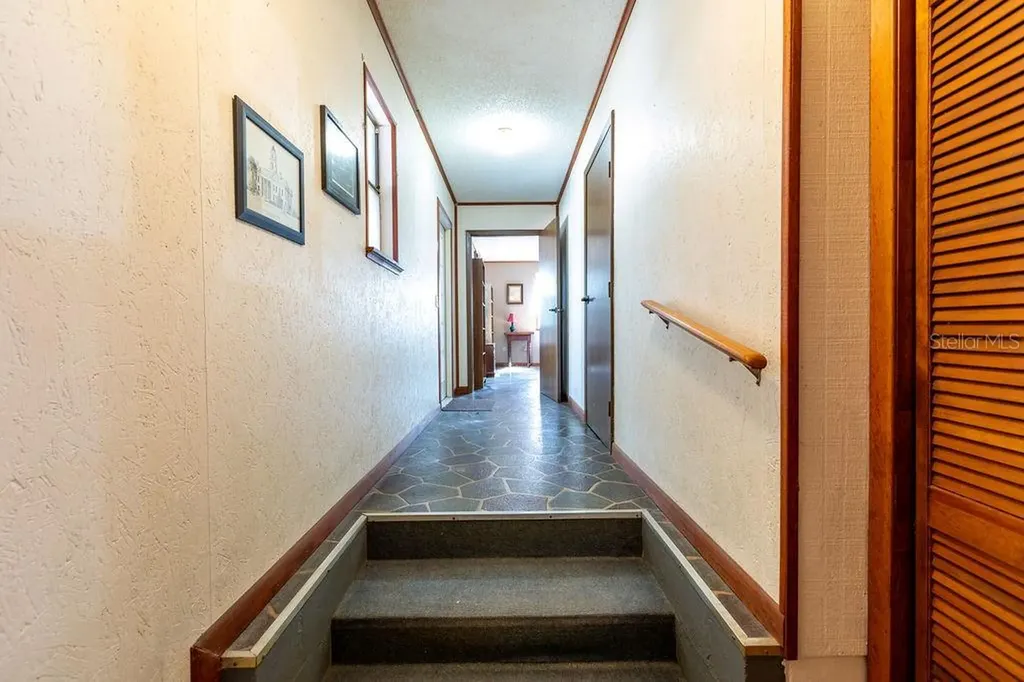 103 NE Suwannee River Drive Mayo FL 32066