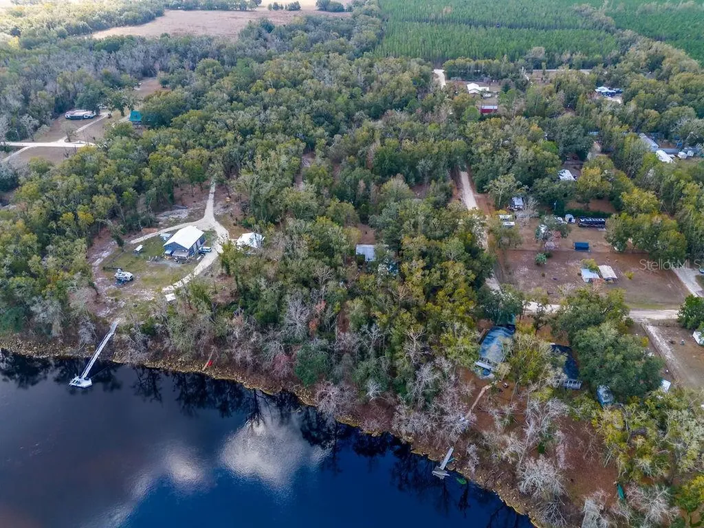 103 NE Suwannee River Drive Mayo FL 32066