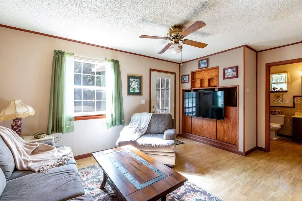 103 NE Suwannee River Drive Mayo FL 32066