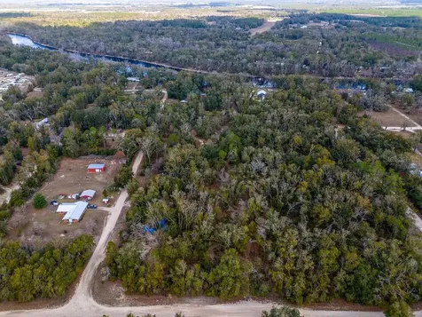 103 NE Suwannee River Drive Mayo FL 32066