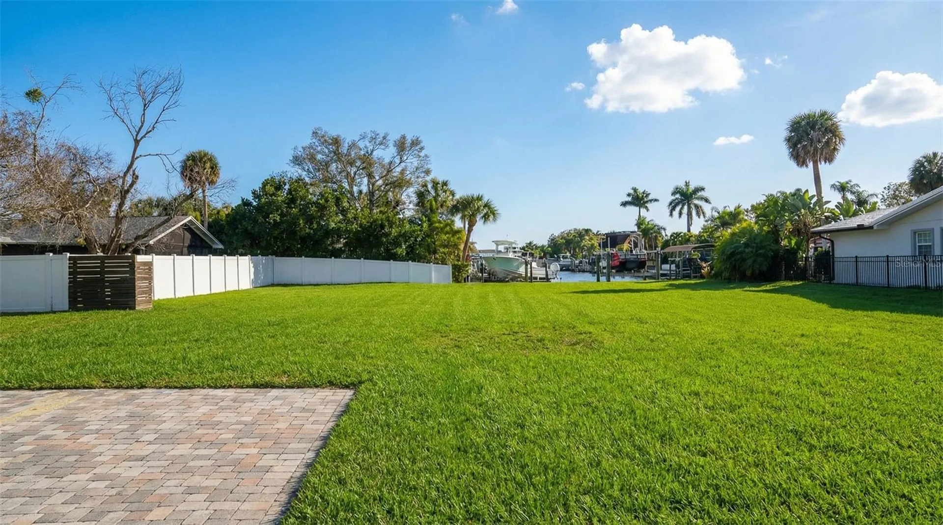 3904 Dana Shores Drive Tampa FL 33634