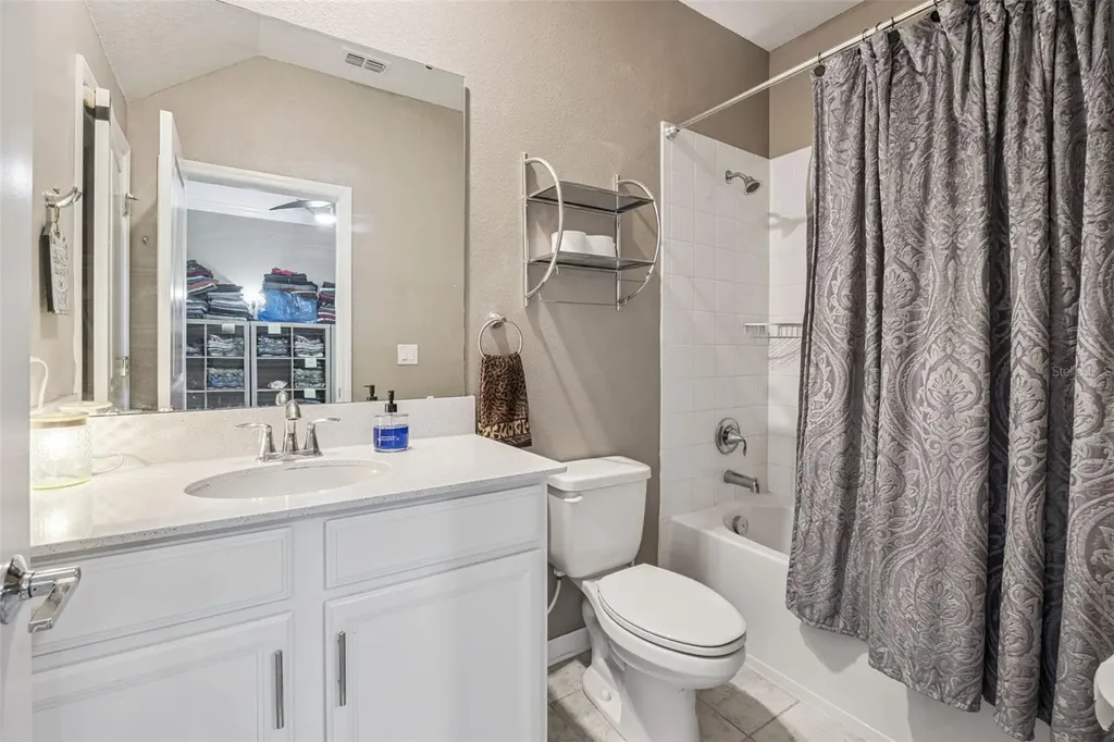 5125 Tanzanite Drive Mount Dora FL 32757