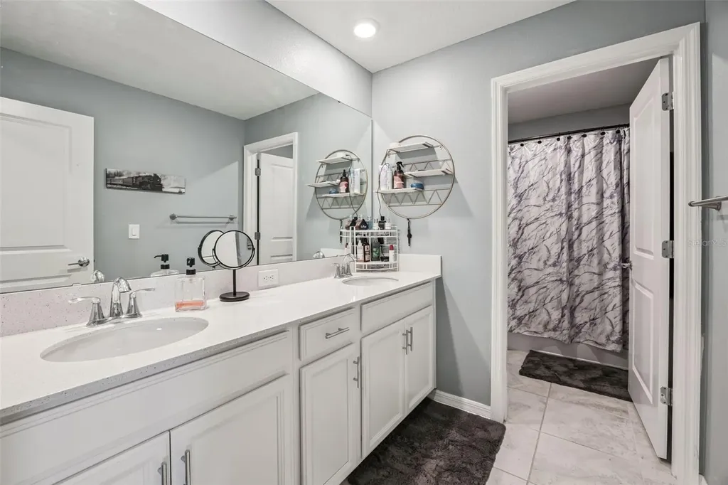 5125 Tanzanite Drive Mount Dora FL 32757
