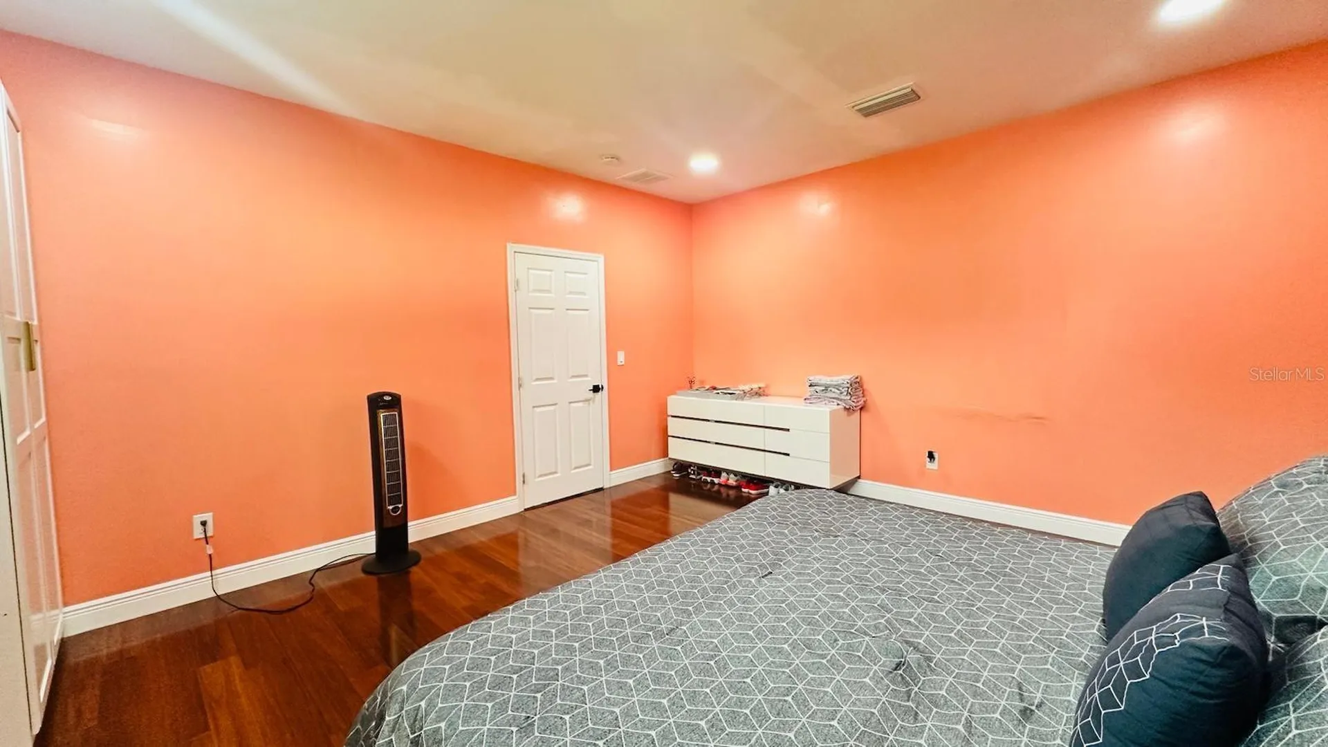 6804 Barry Road Tampa FL 33634