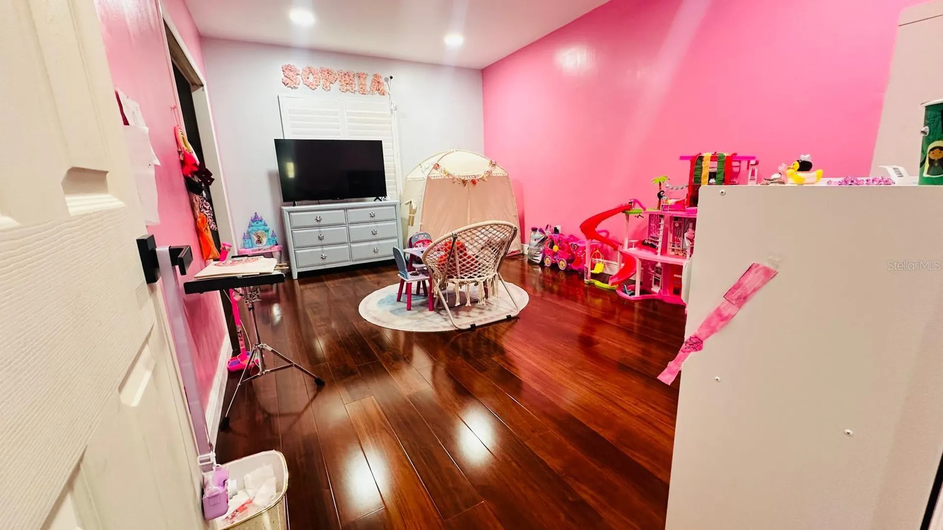 6804 Barry Road Tampa FL 33634