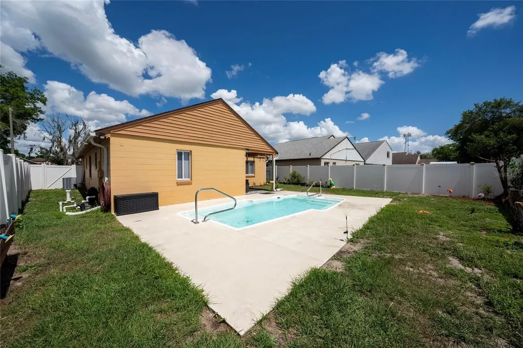 4855 Kingston Circle Kissimmee FL 34746