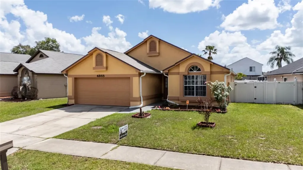 4855 Kingston Circle Kissimmee FL 34746
