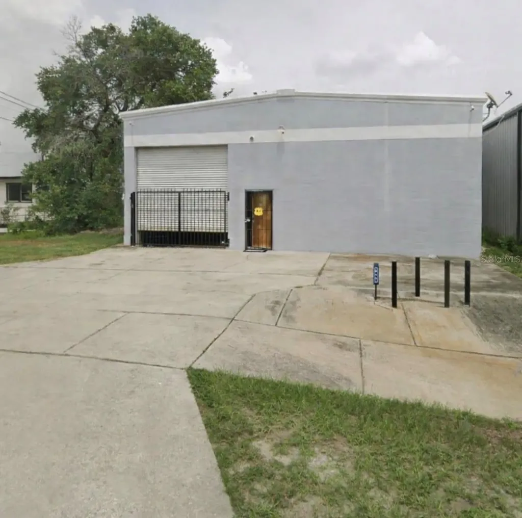 1405 N 23rd Street Tampa FL 33605