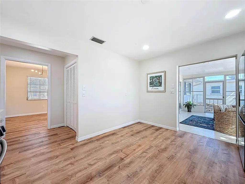 11366 88th Avenue Seminole FL 33772