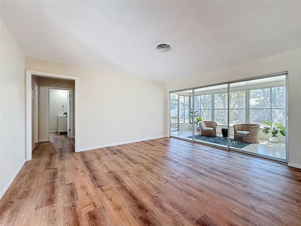 11366 88th Avenue Seminole FL 33772