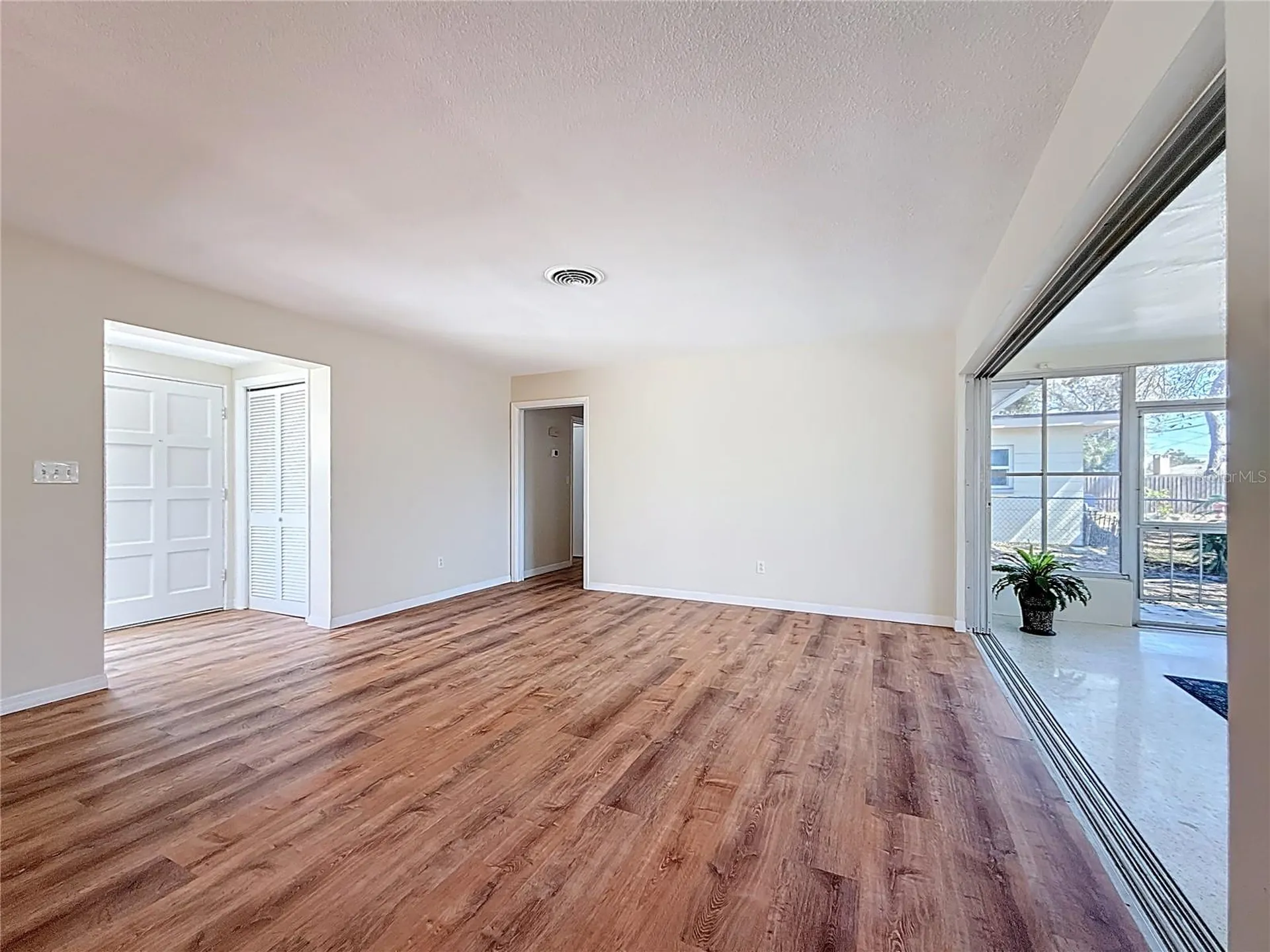 11366 88th Avenue Seminole FL 33772