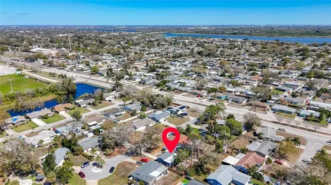 11366 88th Avenue Seminole FL 33772