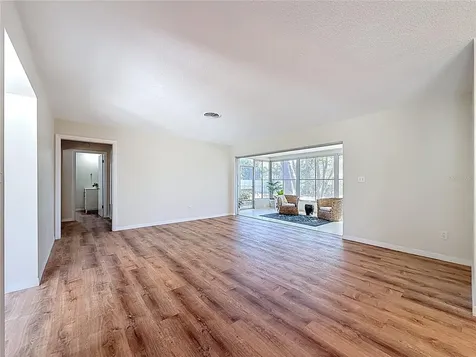 11366 88th Avenue Seminole FL 33772