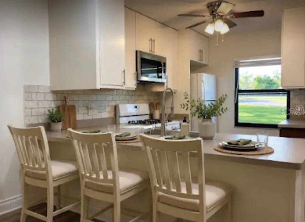 1185 Mission Circle Clearwater FL 33759