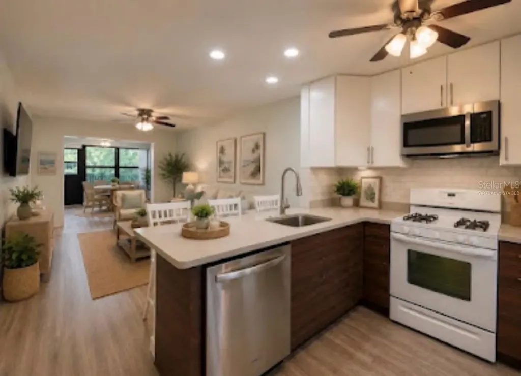 1185 Mission Circle Clearwater FL 33759