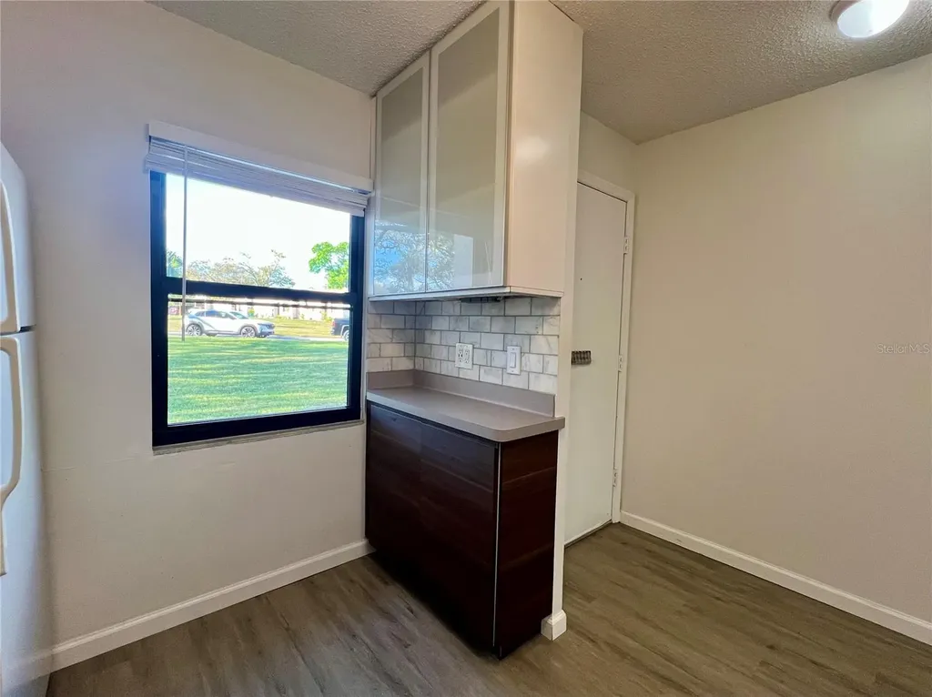 1185 Mission Circle Clearwater FL 33759