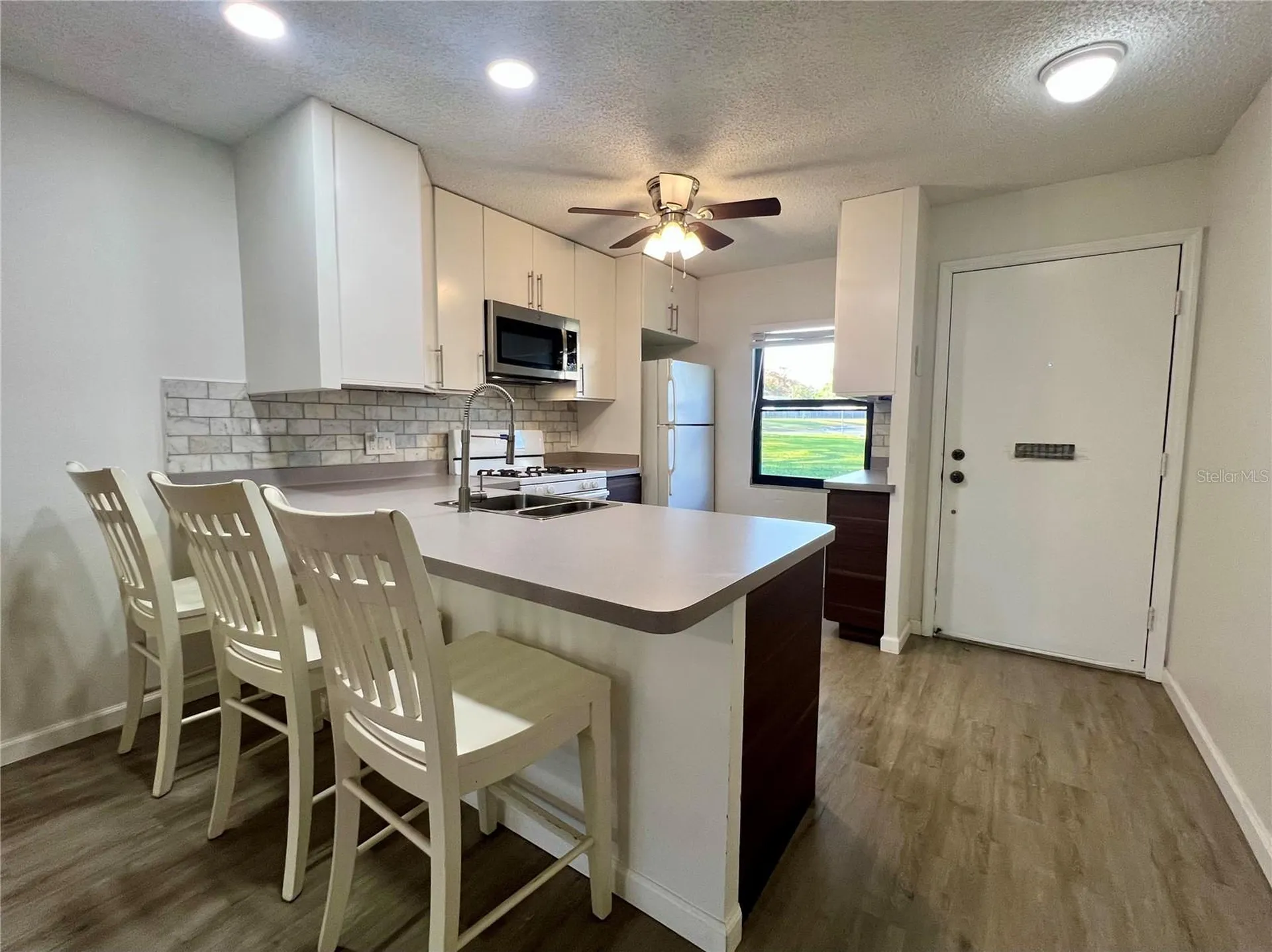 1185 Mission Circle Clearwater FL 33759