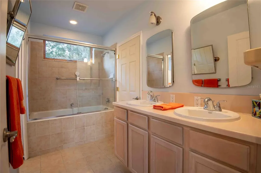 21150 Los Cabos Court Land O Lakes FL 34637