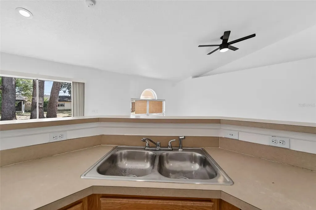 9010 Mccormick Street Spring Hill FL 34608