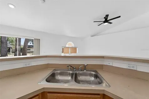9010 Mccormick Street Spring Hill FL 34608