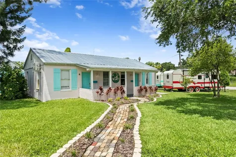 1305 S Bermuda Boulevard Tampa FL 33605