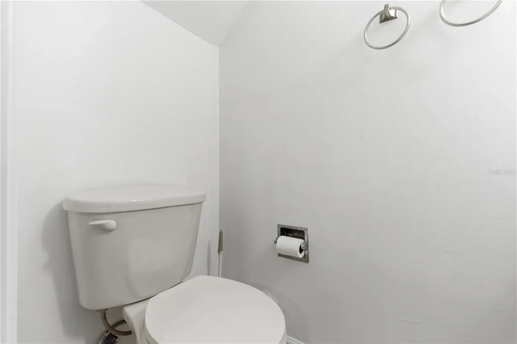 14804 Winding Creek Court Tampa FL 33613