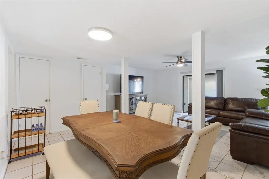 14804 Winding Creek Court Tampa FL 33613
