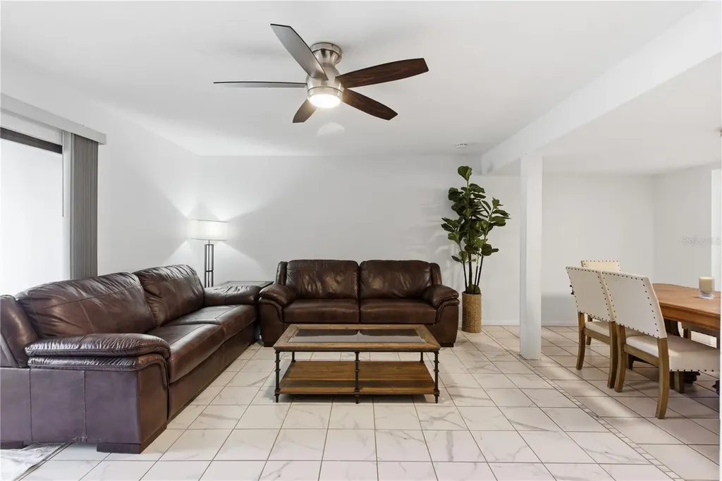 14804 Winding Creek Court Tampa FL 33613