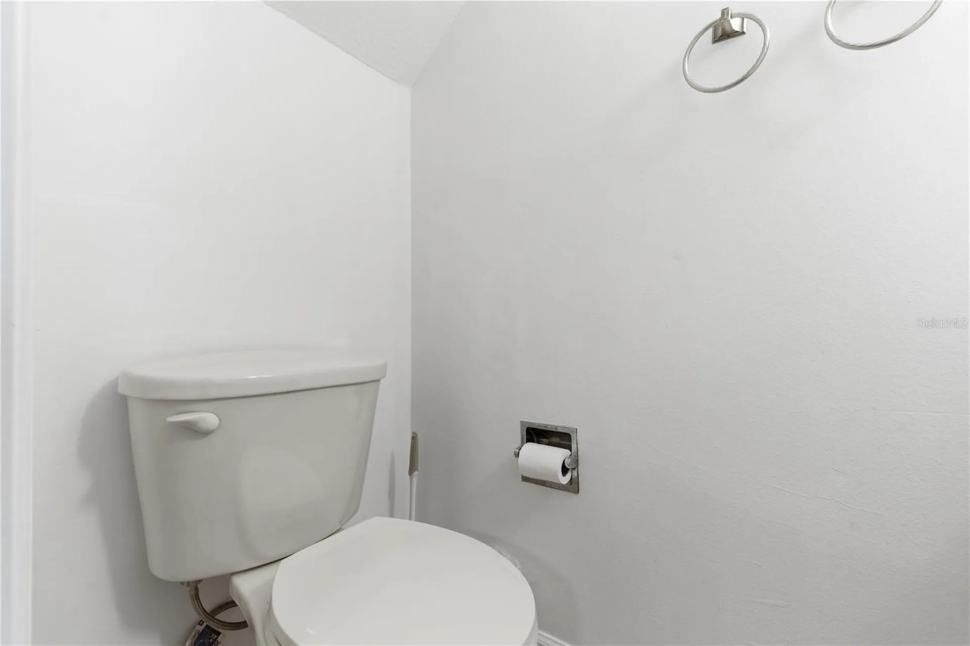 14804 Winding Creek Court Tampa FL 33613