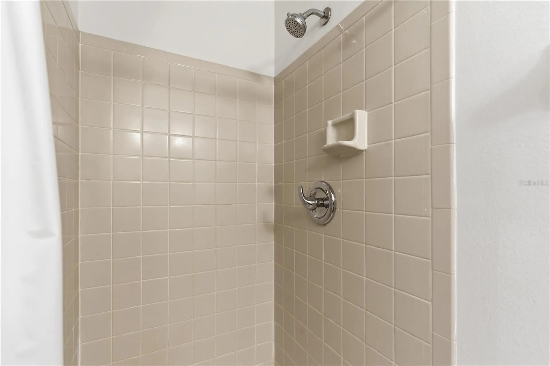 14804 Winding Creek Court Tampa FL 33613