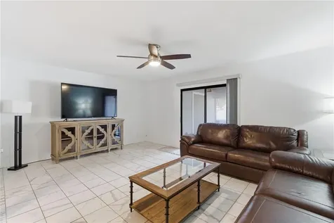 14804 Winding Creek Court Tampa FL 33613