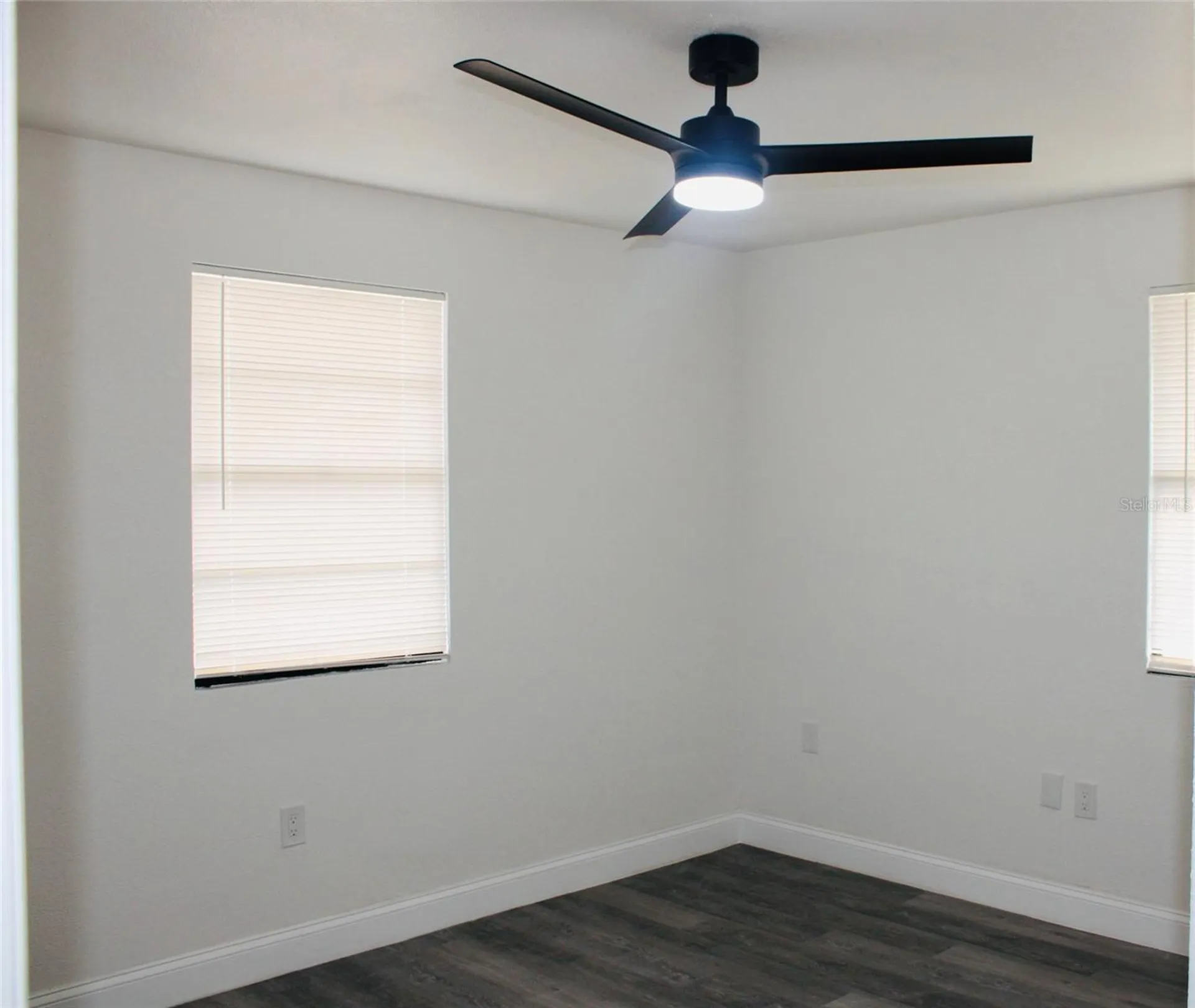 8308 Allamanda Avenue Tampa FL 33619