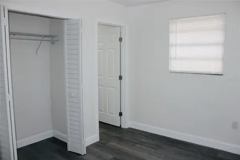 8308 Allamanda Avenue Tampa FL 33619