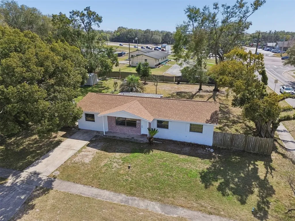 1402 Rolling Green Drive Apopka FL 32703