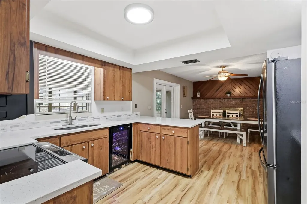 244 Angeles Road Debary FL 32713